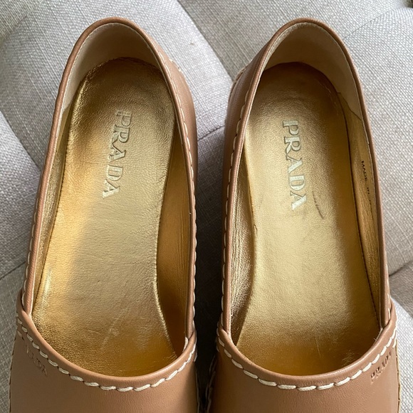 Prada shoes - Picture 6 of 7